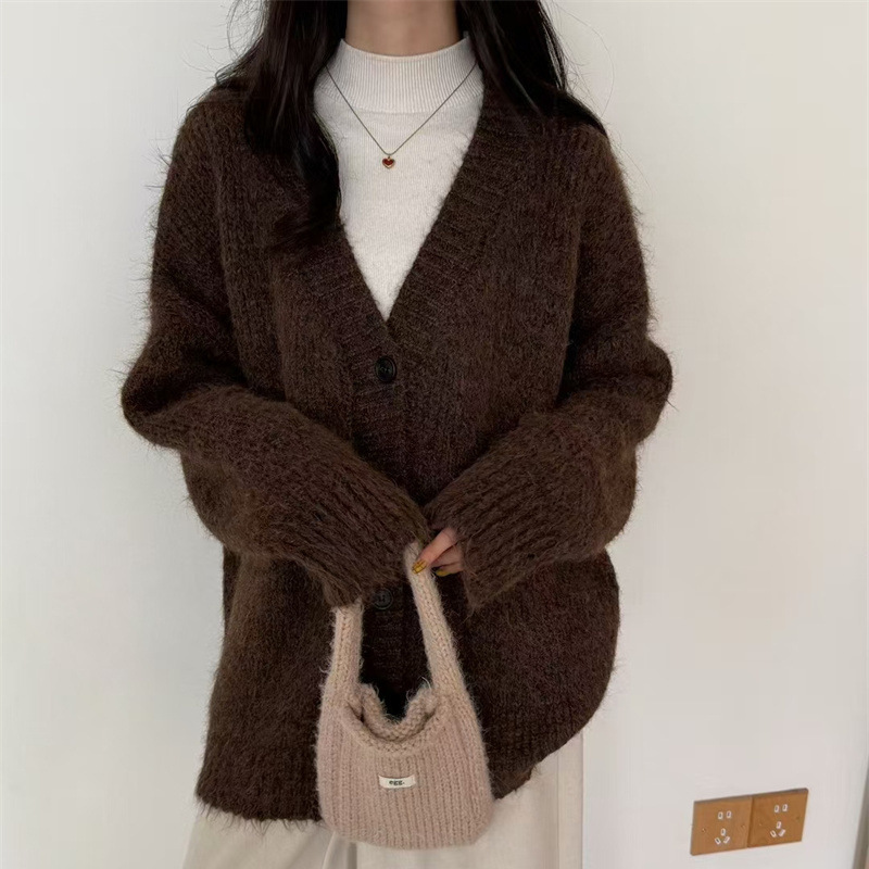 ミディアムセーターのコートの女性2024秋冬の新商品はゆったりしていて、怠惰な風を着てニットのカーディガンの上着を厚くします。|undefined