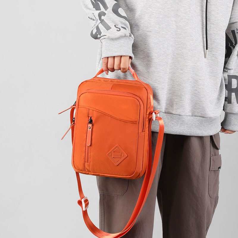 Nuevo bolso de hombro transfronterizo de los hombres de negocios casual vertical bolsa pequeña mochila viaje hombro crossbody bolsa