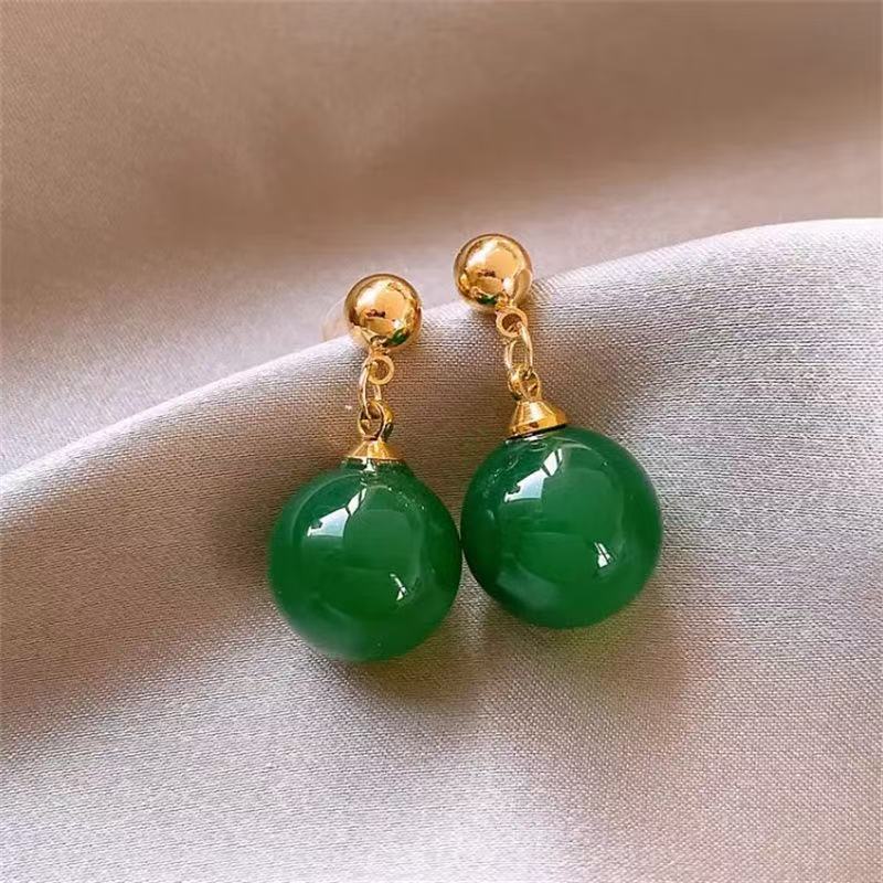 S925 Pendientes de perlas de temperamento Pendientes de lujo ligero de alta gama Pendientes al por mayor y al por menor transfronterizos Mujeres