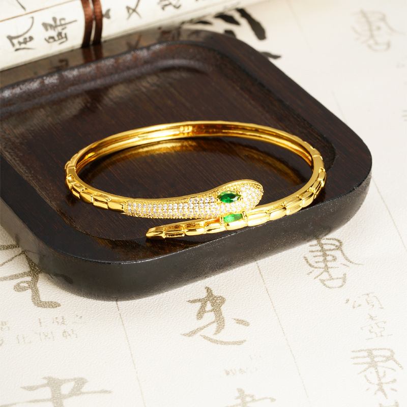 Brazalete de oro de arena vietnamita antiguo simple lujoso ligero estilo ligeramente marcado pulsera de piedra serpiente universal para mujeres no se desvanecen joyas