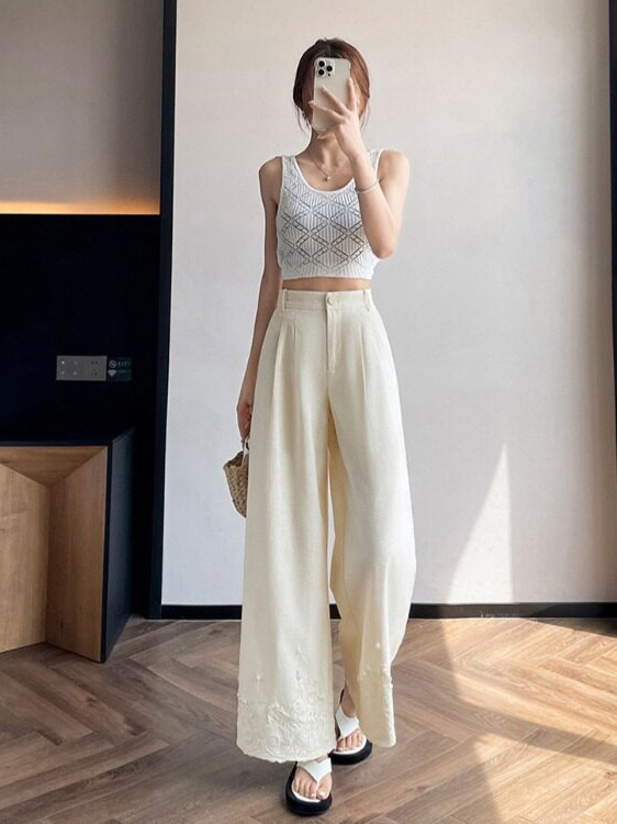 Quần culottes nữ ống rộng eo cao chất liệu ren đính cườm — Màu ảnh
