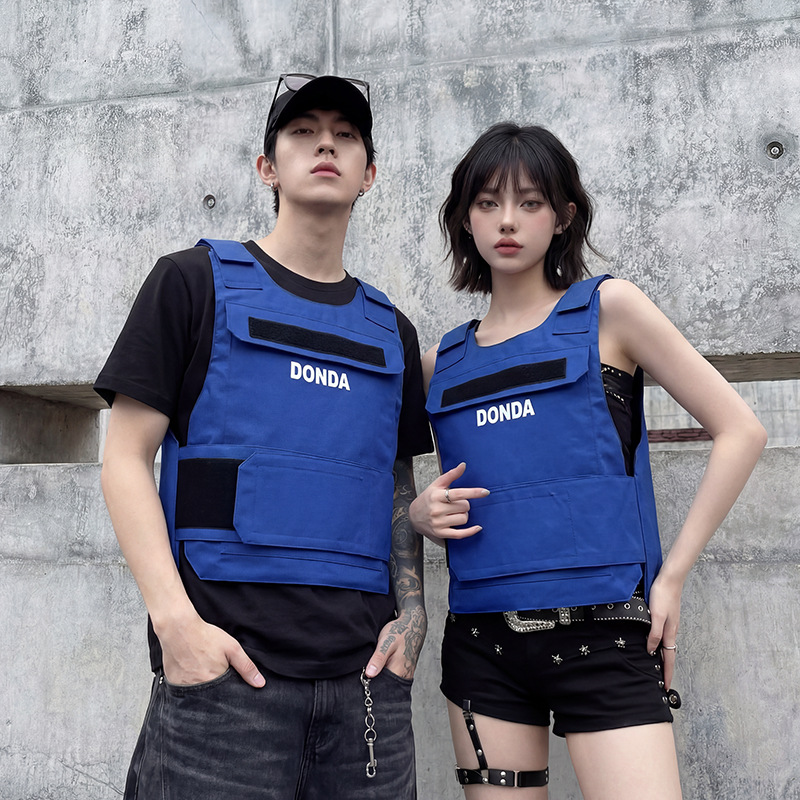 黑鹰战术背心户外CS马甲野外探险装备作训服便携防护服机车马甲