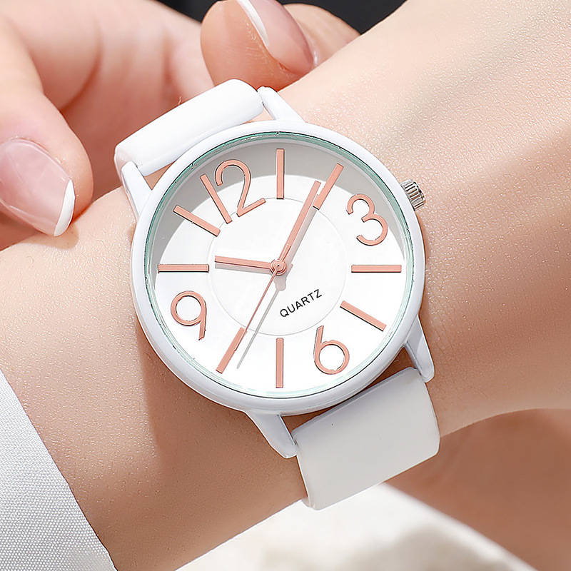 New Cross-Border Hot-Selling Popular Watches for Women, Silicone Fashion Watches for Women, Spot Wholesale Dropshipping Watch Manufacturers New Cross-Border Hot-Selling Popular Watches for Women, Silicone Fashion Watches for Women, Spot Wholesale Dropshipping Watch Manufacturers
