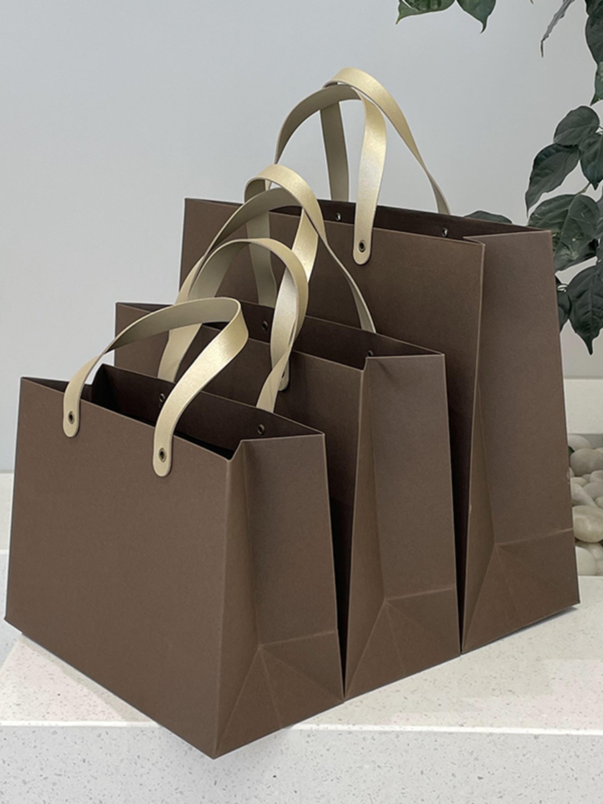 礼品纸袋ins风PU仿皮手提袋商务简约礼物袋服装店定 制感