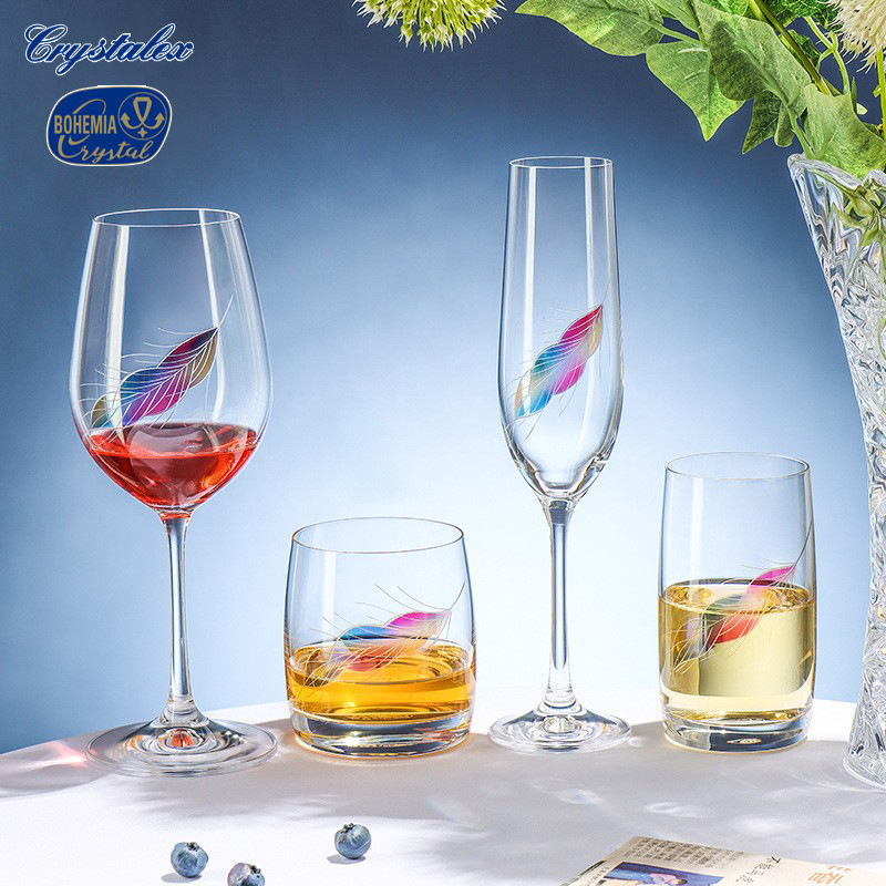 Checo Lexus importa tazas de vino de cristal tazas de champán tazas de whisky tazas de agua regalos de hotel al por mayor