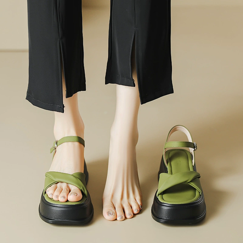 Женские сандалии на платформе 2023 Летние Зеленые Белые римские туфли с пляжной обувью Сандалии для девочек маленького размера