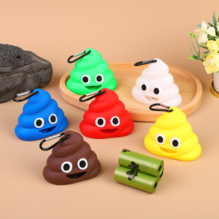 Creative pet supplies dog outdoor toilet degradable garbage bag distributor portable garbage shell wholesale