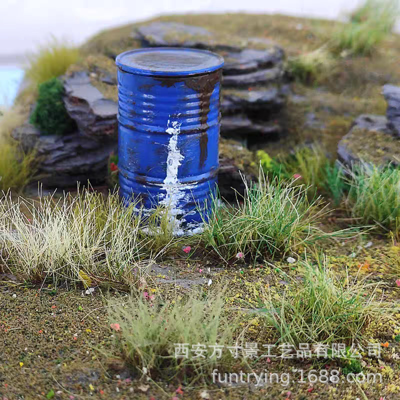 Miniature Artificial Old Gasoline Barrel Battle Damage Oil Stain Realistic Plastic Model DIY Homework Sand Table Material Miniature Artificial Old Gasoline Barrel Battle Damage Oil Stain Realistic Plastic Model DIY Homework Sand Table Material