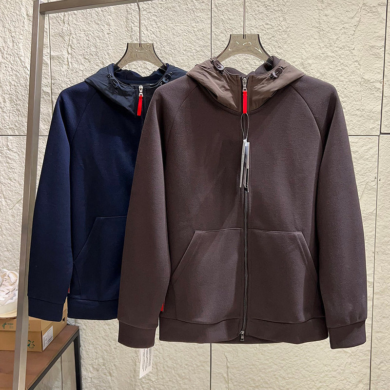 Autumn and winter men's casual outdoor commuting cardigan jacket with raglan sleeves, large pockets, and hooded casual sports coat