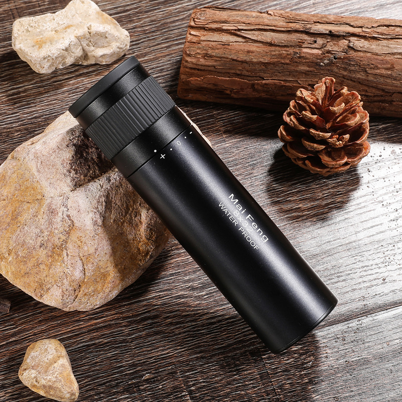 迈峰黑鹰单筒8X32望远镜全金属充氮防水微光夜视户外探险望眼镜