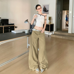 カーキ色のワークウェア風ワイドレッグデニムパンツ レディース 2025年秋新作 アメリカンデザイン ゆったりストレート ベンダーカットパンツ