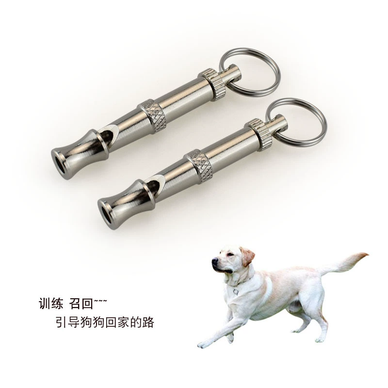 Small adjustable whistle for training, pet