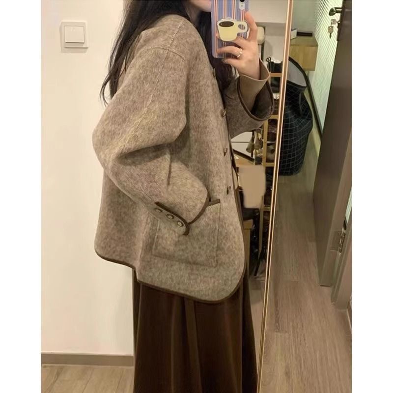 大码女装赫本风春秋季胖感小香风短款毛呢外套|undefined