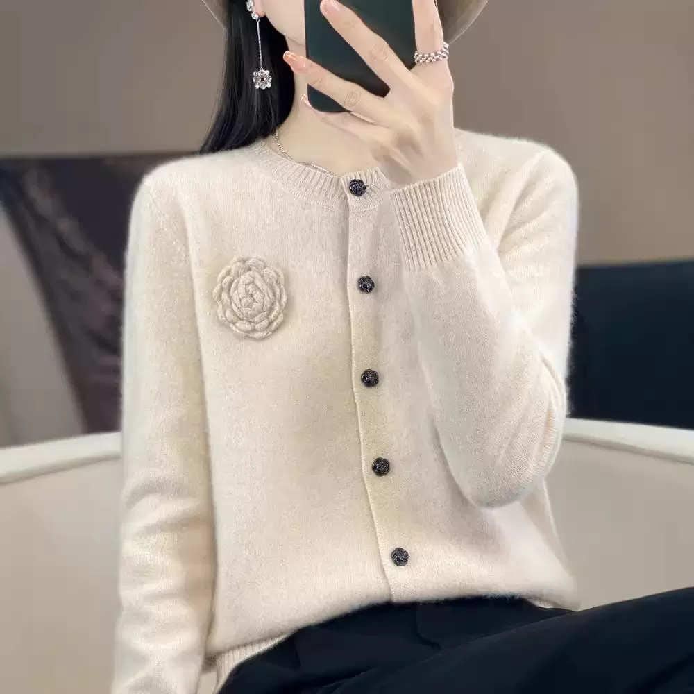 玫瑰花朵2024秋冬羊毛开衫女洋气外搭上衣韩系羊绒打底毛衣外套