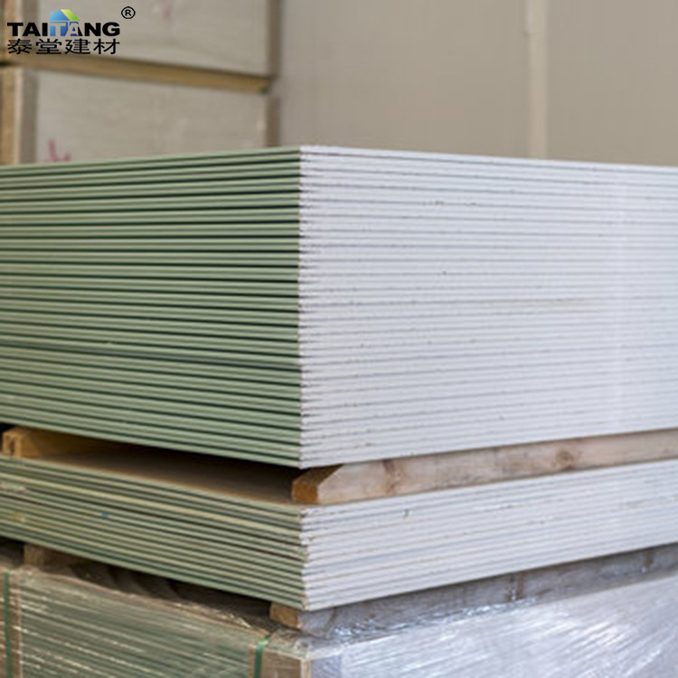 Los fabricantes suministran materiales de techo de ingeniería de muros de contención para el hogar de centros comerciales, placas de yeso reforzadas y de malla, placas de yeso de papel al por mayor