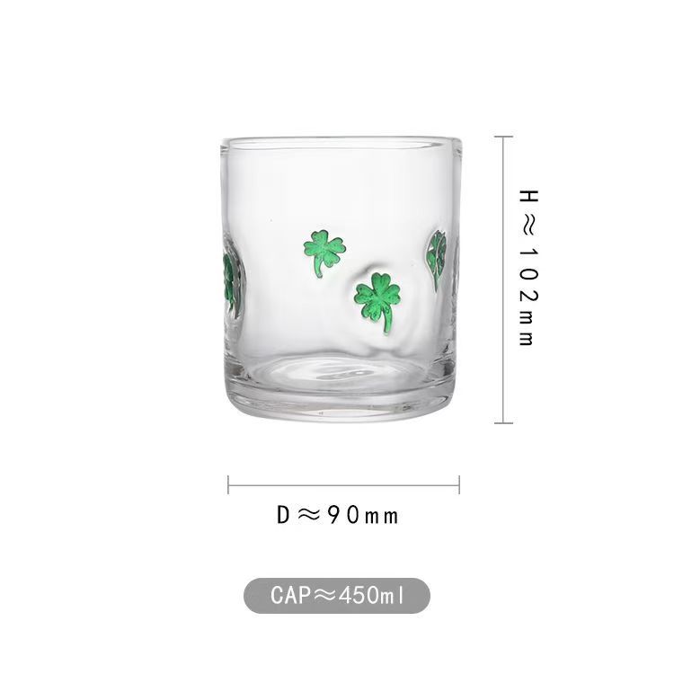 네잎 클로버 패치는 맞춤 제작이 필요합니다.