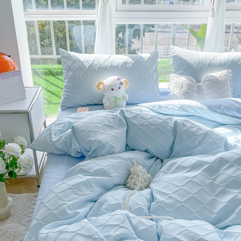 Quilt, Winter Quilt, Four-Piece Quilt Cover, Bed Sheetss, Pillows, Full Set of Spring & Fall Quilt Core Bedding, Six, Seven and Eight-Piece Bedding Set