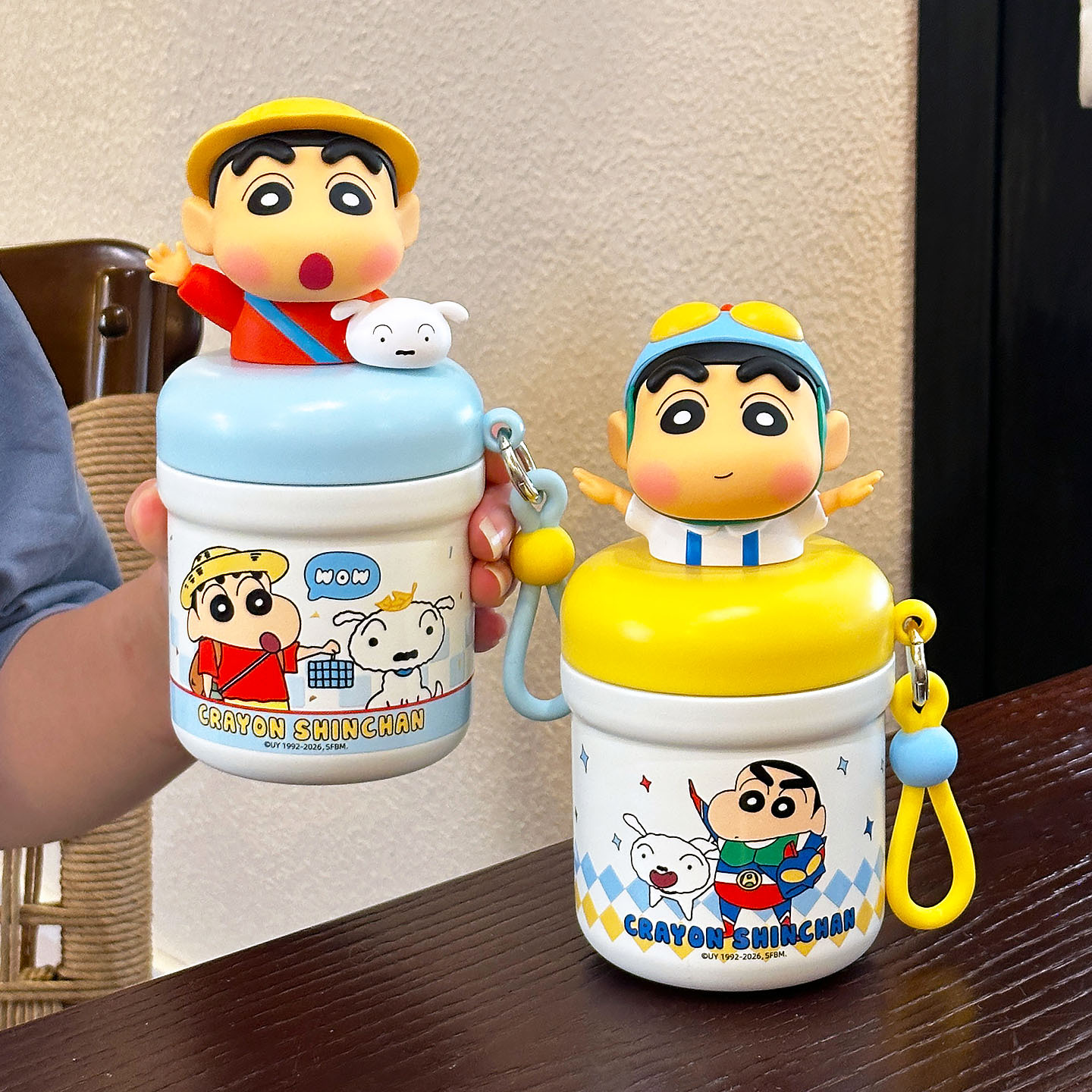Crayón pequeño nuevo mini taza de agua para niños niñas de alto valor facial hermosa taza de agua portátil compacta nueva taza de estudiantes