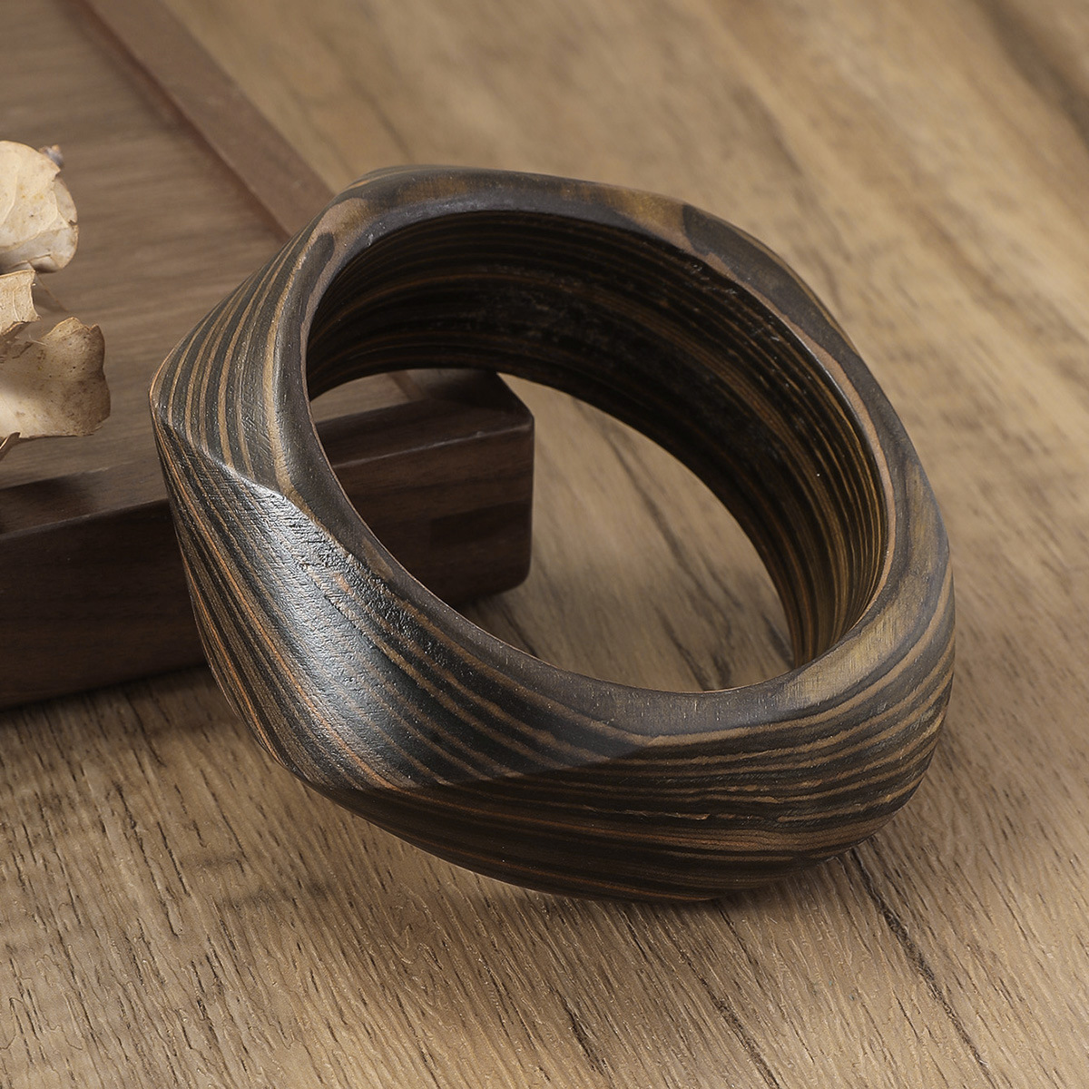 50g Weight Bangle Classification Wood Chain Material 1 Piece Quantity Holiday, Party Occasion Wood Material Geometric Pattern All Seasons Season Unisex Gender Retro, Classic Style Style Retro Classic Style Geometric Wood Bangles Wholesale 16
