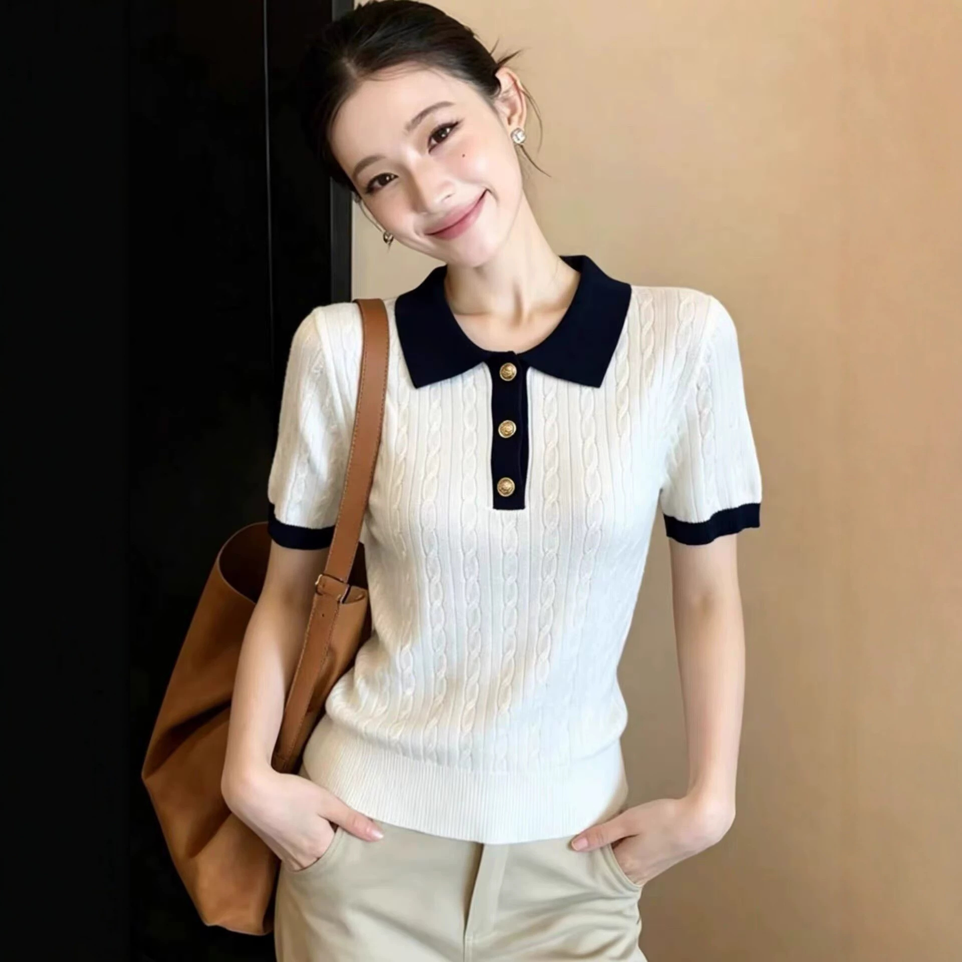 trắng