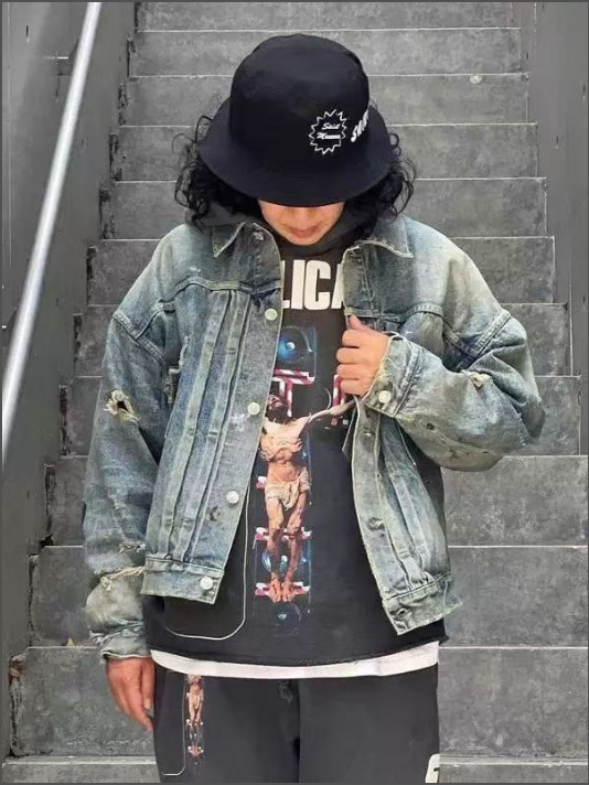 Vintage Denim Jacket With Graffiti Print Distressed High Street_voghion.com
