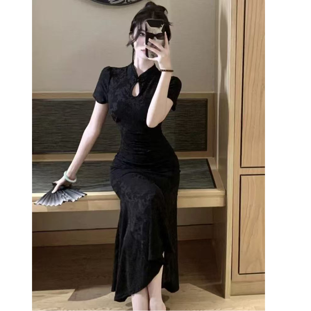 New Chinese Style Dark Flower Improved Cheongsam Women's Summer Waist Slimming Dress with Buckle Design Hip-Hugging Fishtail Skirt