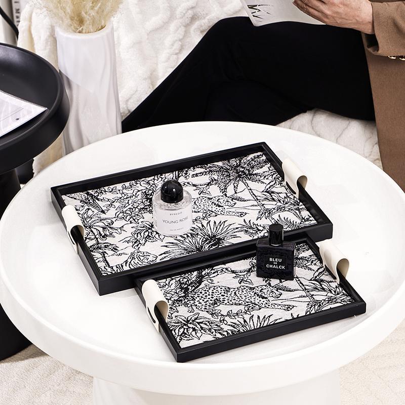 轻奢高档摆件收纳盘饰品置物盘入户香水茶几皮质玄关皮革香薰托盘