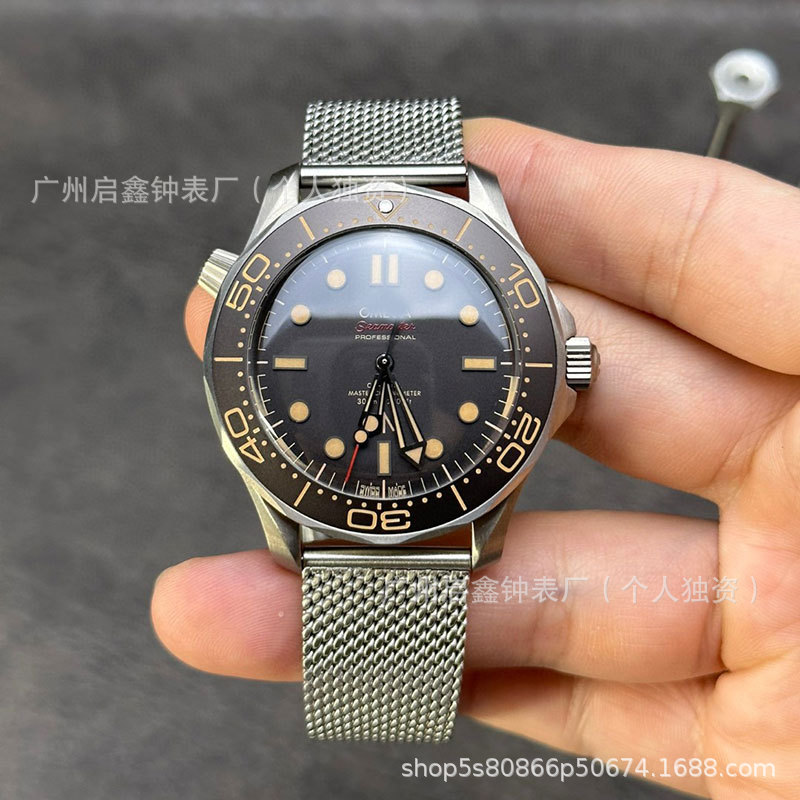 跨境海马邦德007无暇赴死机械表网钢带钛合金表壳男士自动机械表