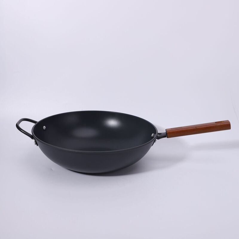 Anti-wear and anti-rust, non-stick frying pan for home use, resistant to steel wool and metal spatulas, easy to clean Anti-wear and anti-rust, non-stick frying pan for home use, resistant to steel wool and metal spatulas, easy to clean