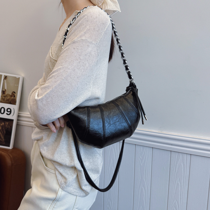 Personalised French Style Dumpling Shoulder Bag For Women_voghion.com
