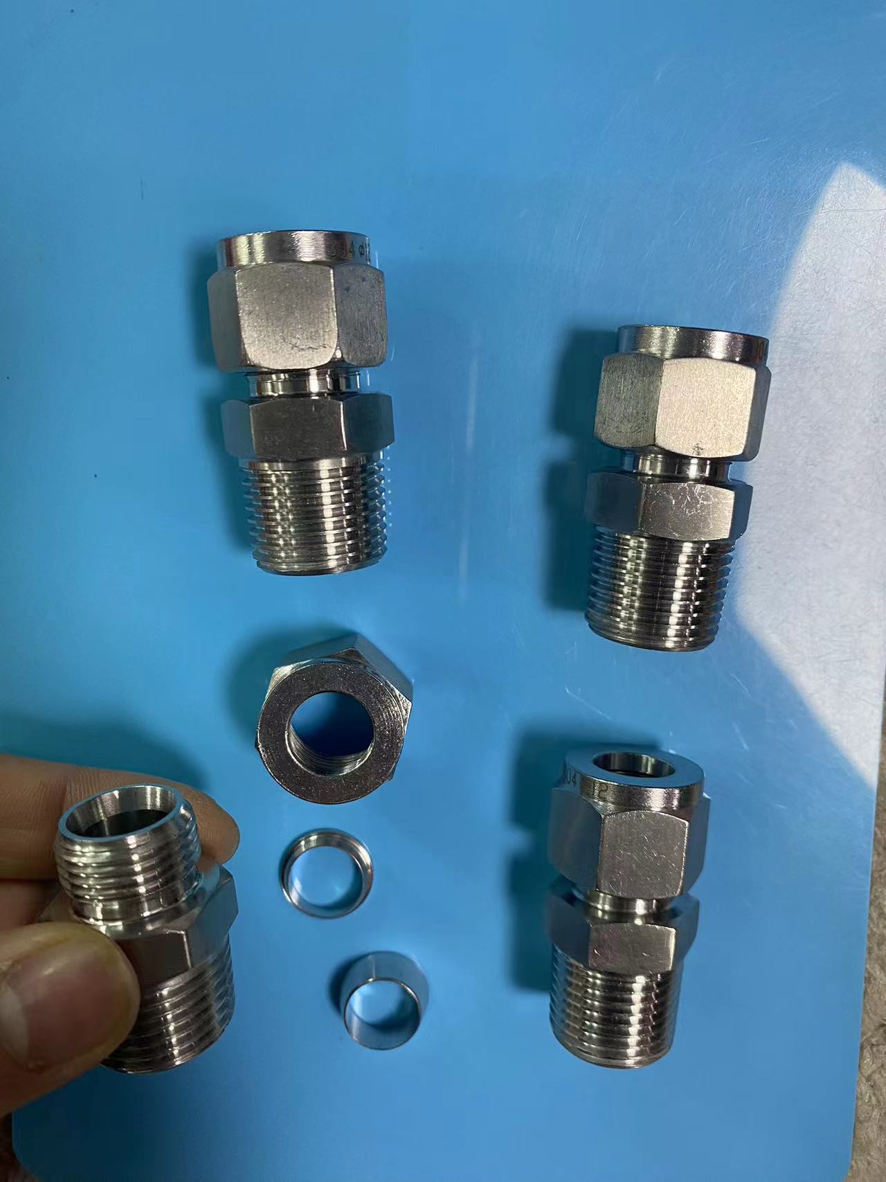 公制不锈钢304卡套直通接头双卡圈卡套终端M10*1/M14*1.5/M20*1.5