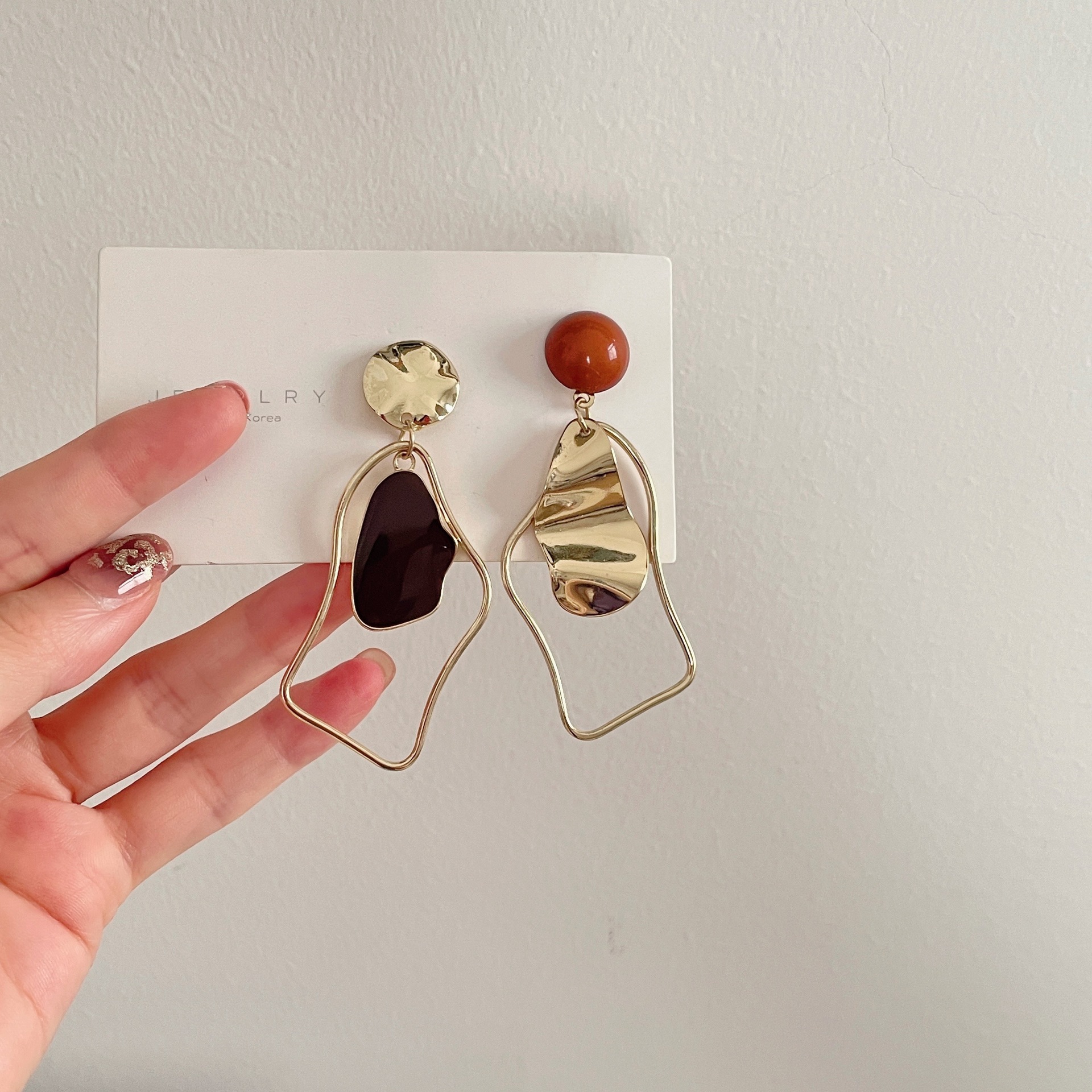 S925 Silver Needle Korean Elegant Retro Earrings Geometric Irregular Oil Dropping Asymmetric Simple Earrings for Girls Earrings