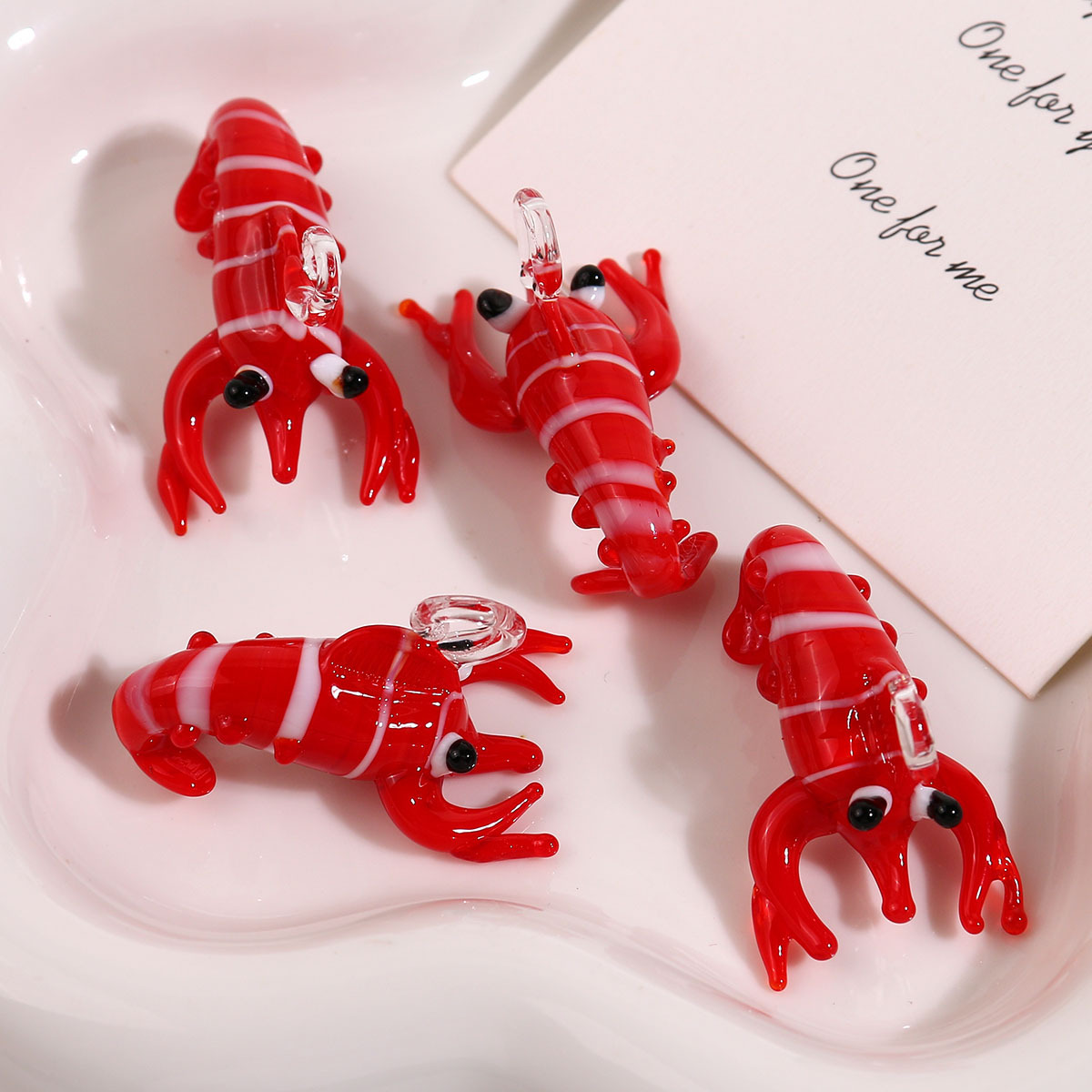 6g Weight Pendant Jewelry Making Type 21*36mm Jewelry Making Size DIY Jewelry Accessories Classification 1 Piece Quantity glass Material Lobster Pattern Irregular, Enamel Design Elegant, Simple Style, Streetwear Style 1 Piece 21*36mm Glass Lobster Pendant 5