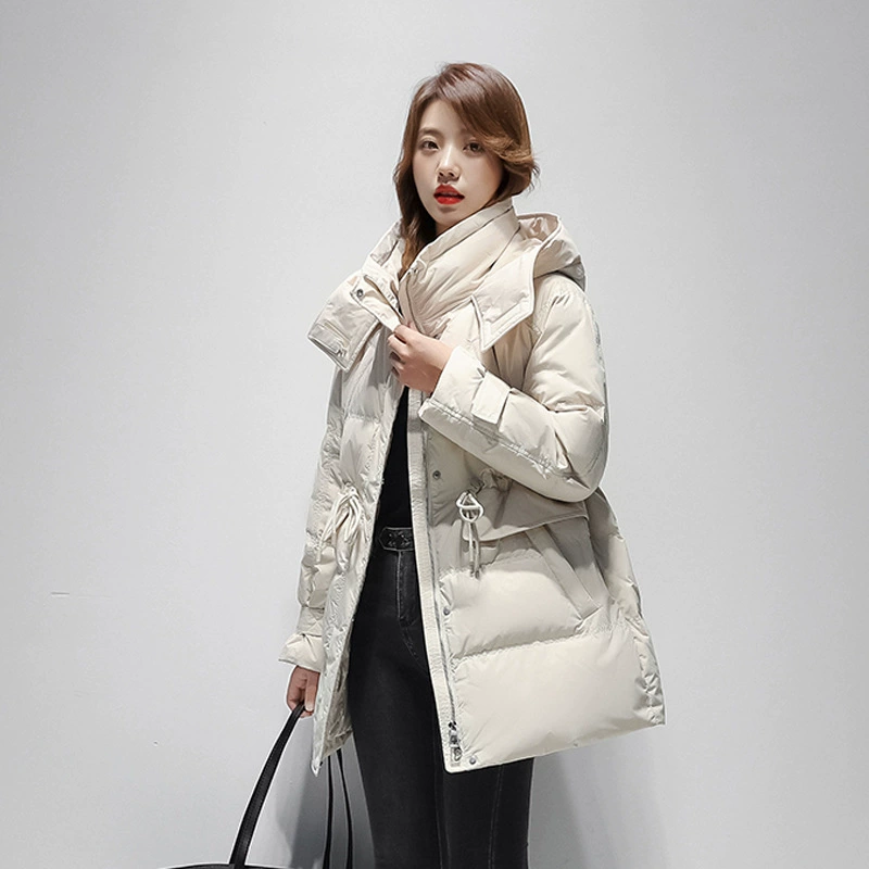 Зимняя женская куртка на липучках 2025 года, средней длины, с регулируемой талией на шнурке, приталенная, с наполнителем из белого утиного пуха