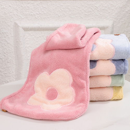 Internet celebrity coral velvet bathrobe for women, autumn and winter suspender tube top, wearable and wrapable, soft, water-absorbent and quick-drying adult bath skirt