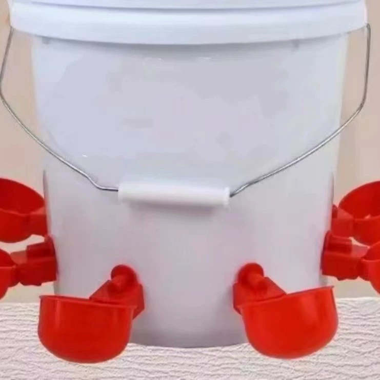 Автоматическая поилка для кормления кур, автоматическая поилка для кур, уток и гусей, автоматическая поилка для выращивания перепелов, голубей и птицы.