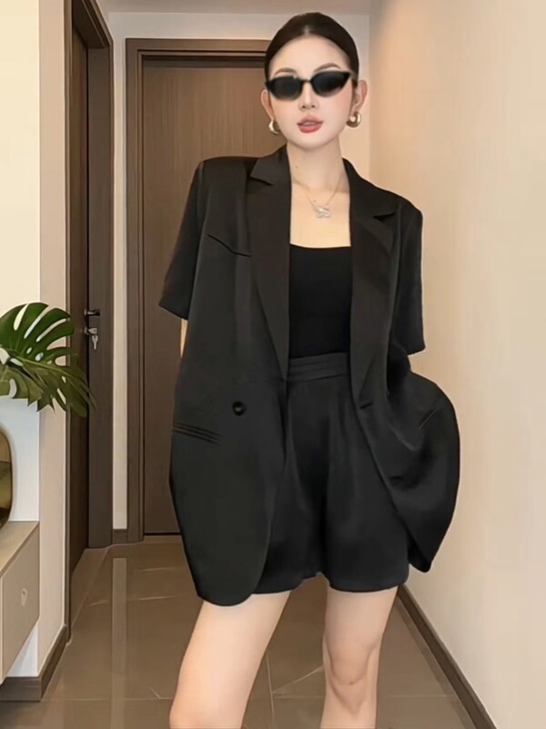 Acetate Satin Short-Sleeved Suit Jacket for Women, New Summer Style, Thin Casual Commuter Blazer for Petite Figures Acetate Satin Short-Sleeved Suit Jacket for Women, New Summer Style, Thin Casual Commuter Blazer for Petite Figures