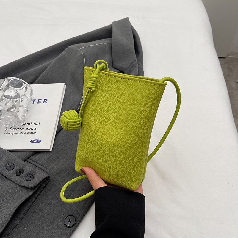 Bolso de mujer, estilo nicho, mini bolso, nuevo estilo, bolso sencillo e informal para teléfono móvil, moda coreana, bolso cruzado versátil