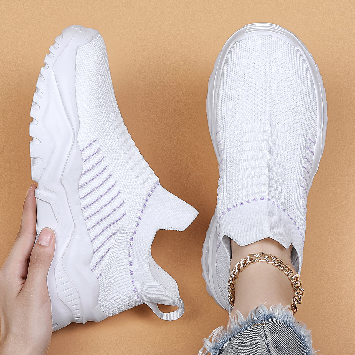 Cross-Border Exclusive Supply for Aliexpress and Amazon: Large Size Women's Sports Shoes, Breathable Fly-Knit Sock Shoes, Slip-On Lazy Shoes