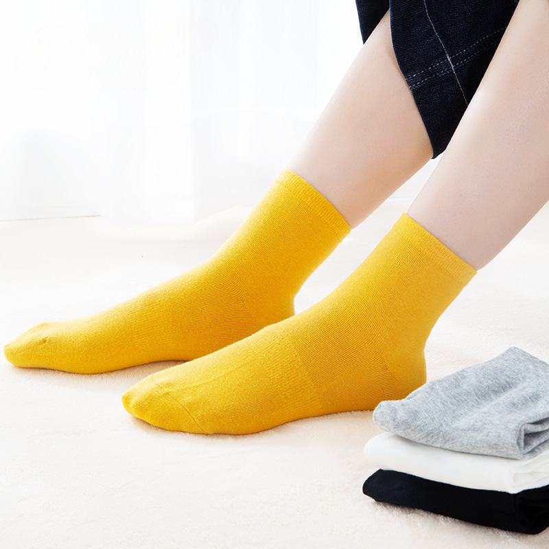 Short Socks, Thin Mid-Calf Socks, Disposable Cotton Socks, Travel Socks, Sweat-Absorbent, No-Wash Travel Outdoor Socks