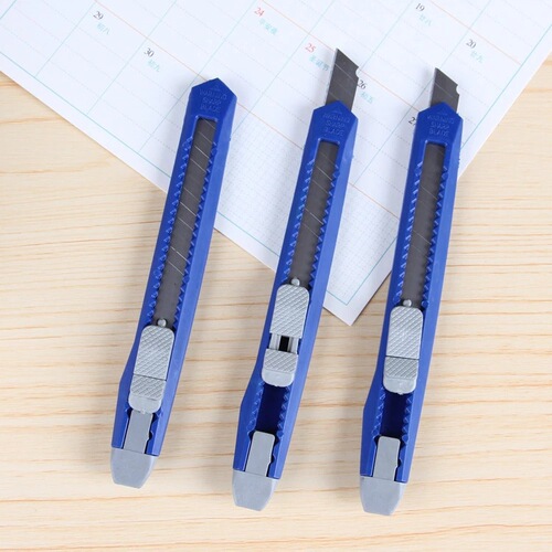 Ultra-sharp portable plastic color office utility knife unpacking tool knife student stationery knife handmade paper knife