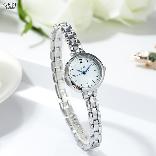 Ladies niche fashion quartz watch small size for middle school girls live stream supply alloy bracelet watch