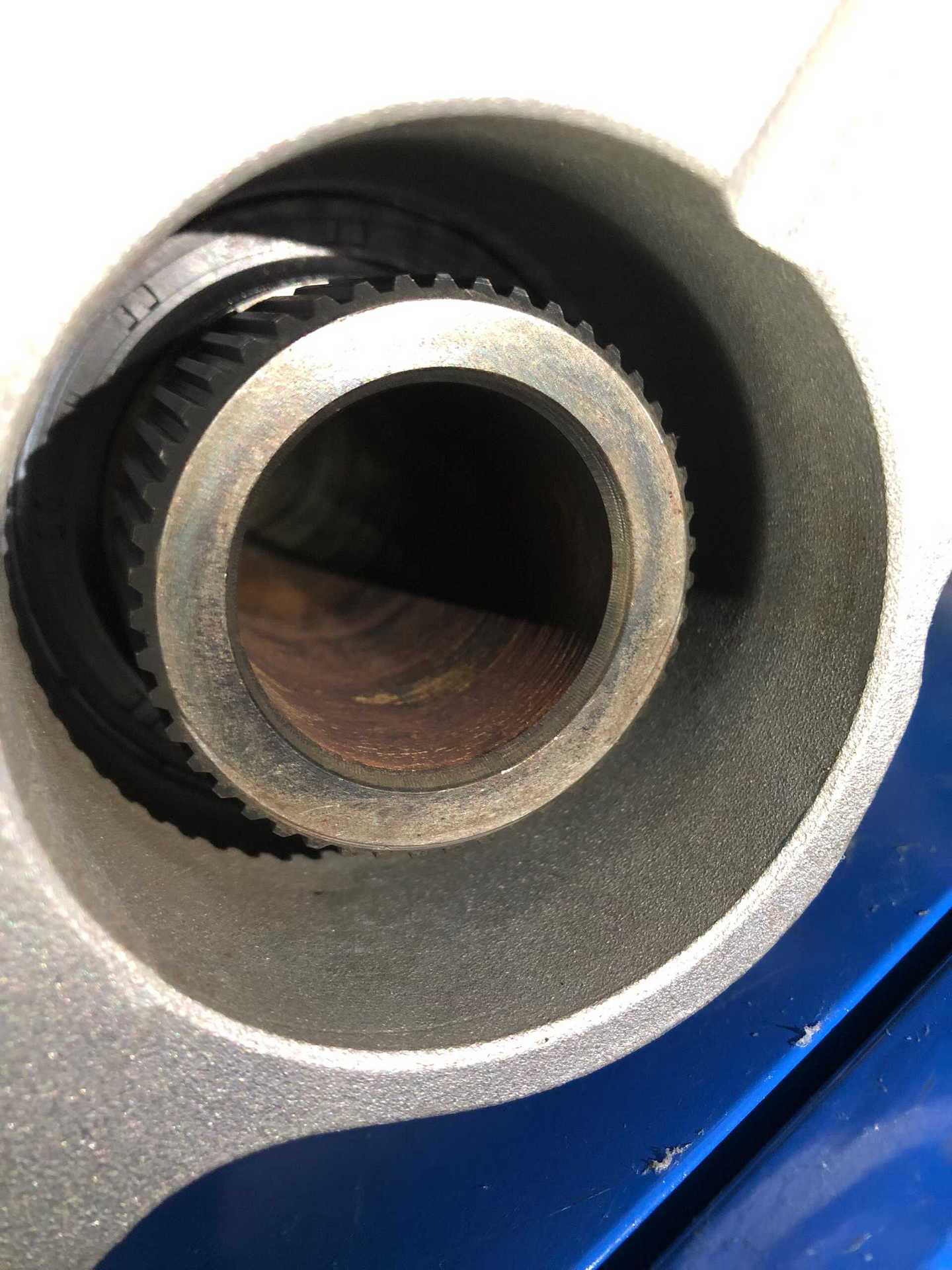 Suitable for Land Rover Evoque and Freelander 2, 6-speed four-wheel drive transfer case assembly