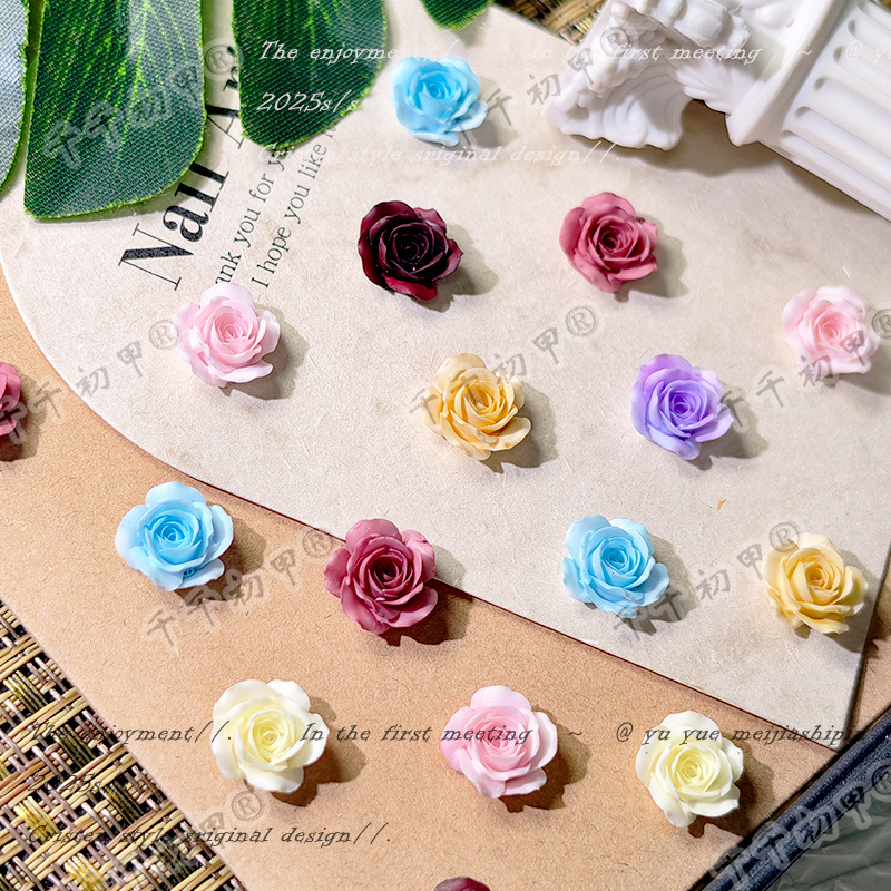 新品扎染茶花玫瑰美甲饰品夜光树脂山茶雕花手工diy手链耳钉配饰