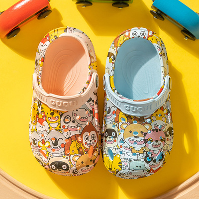 兒童涼拖鞋夏季男女童室內卡通防滑EVA軟底中小童寶寶包頭洞洞鞋