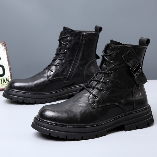 Winter New Martin boots for men. Authentic leather high-top work boots. Trendy retro warm platform boots for men.