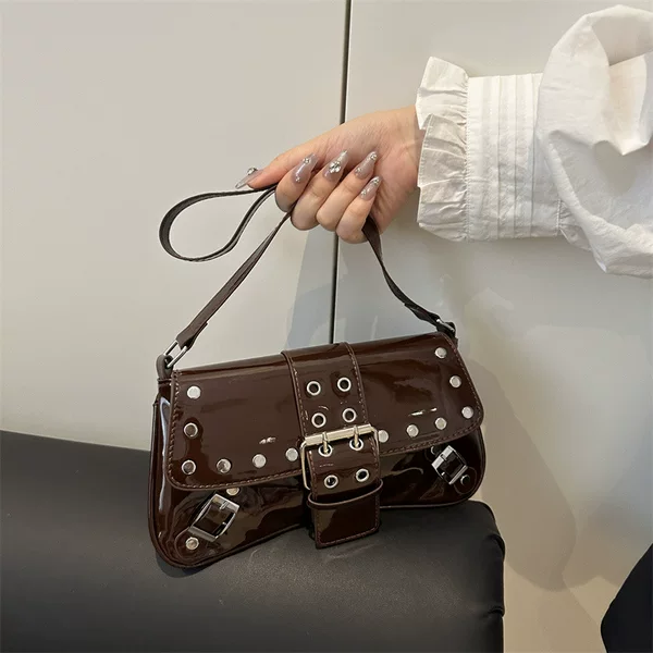 Hot Girl Style Rivet Armpit Small Bag for Women 2025 New Fashion Niche Design Commuter Bag Patent Leather Shoulder Bag