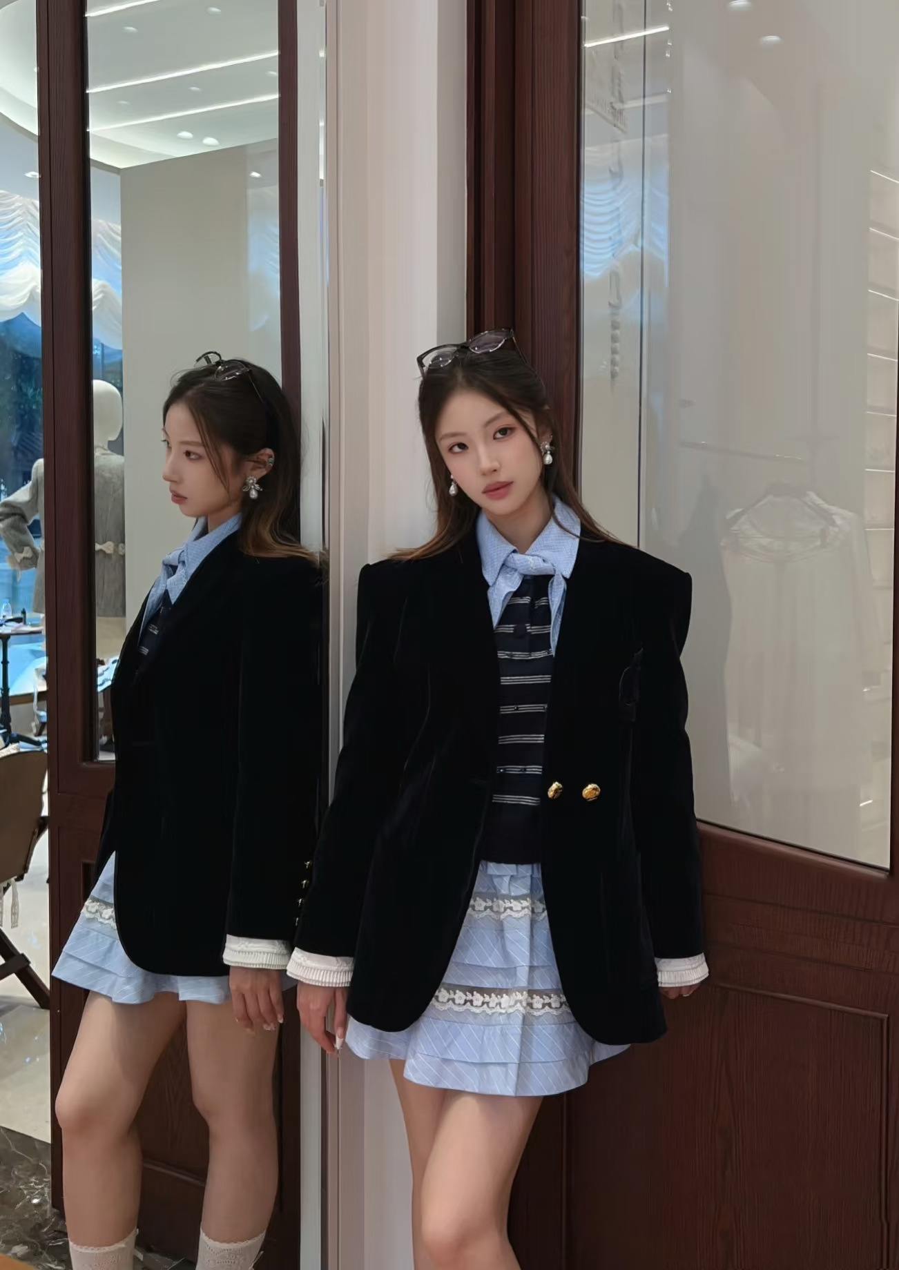 Lajia's 2026 Model In Navy Blue, Old Money Style, Silhouette-enhancing, Waist-cinching, Slimming Velvet Blazer With A_ecoleips.com