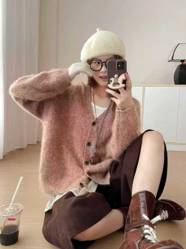 New Year's Eve Must-Have~Limited Stock~Cashmere Fleece Wool V-Neck Cardigan 67.5kg Unique Piece
