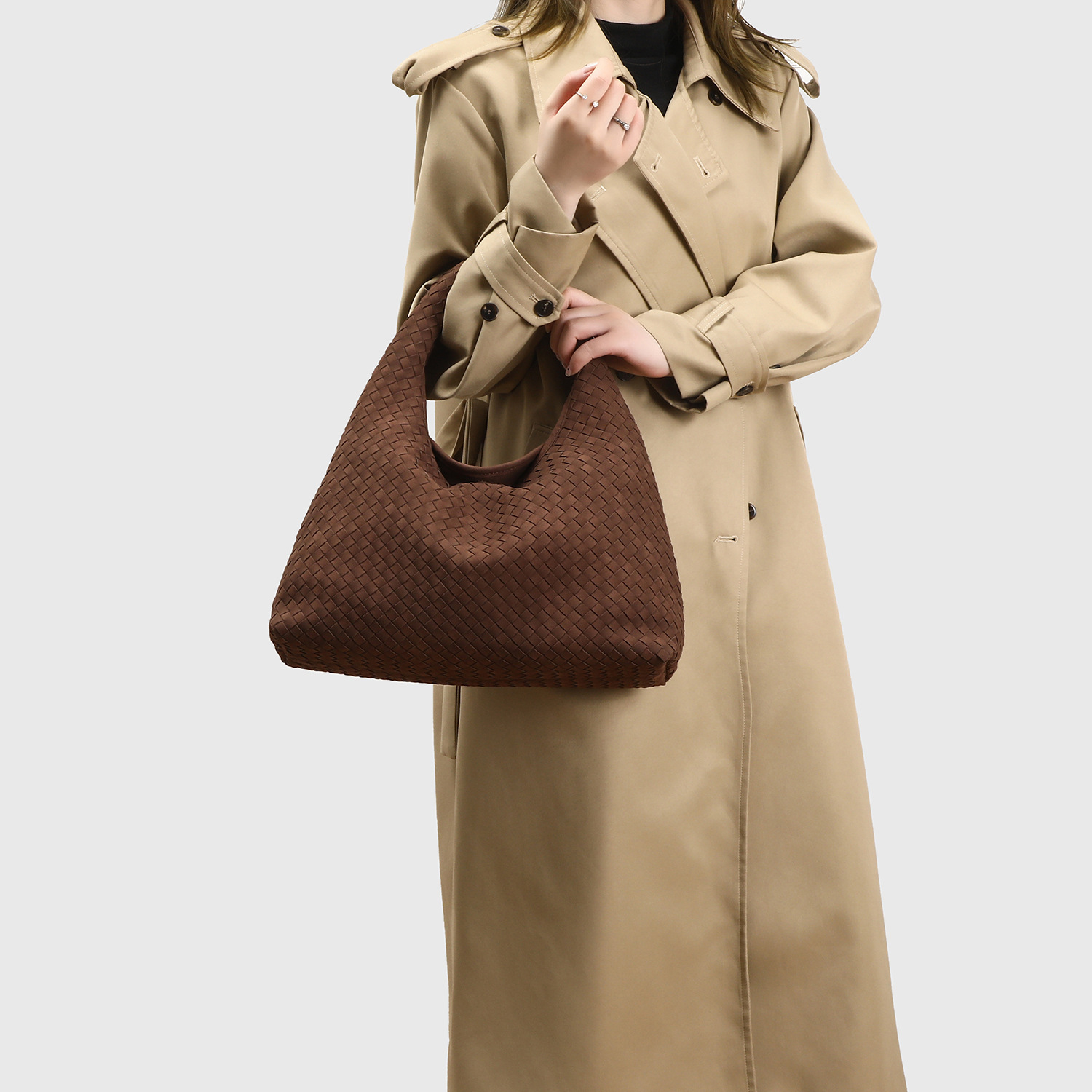 Retro Suede Woven Bag 2025 Autumn and Winter New Versatile Fashion Shoulder Bag Simple Casual Commuter Armpit Bag